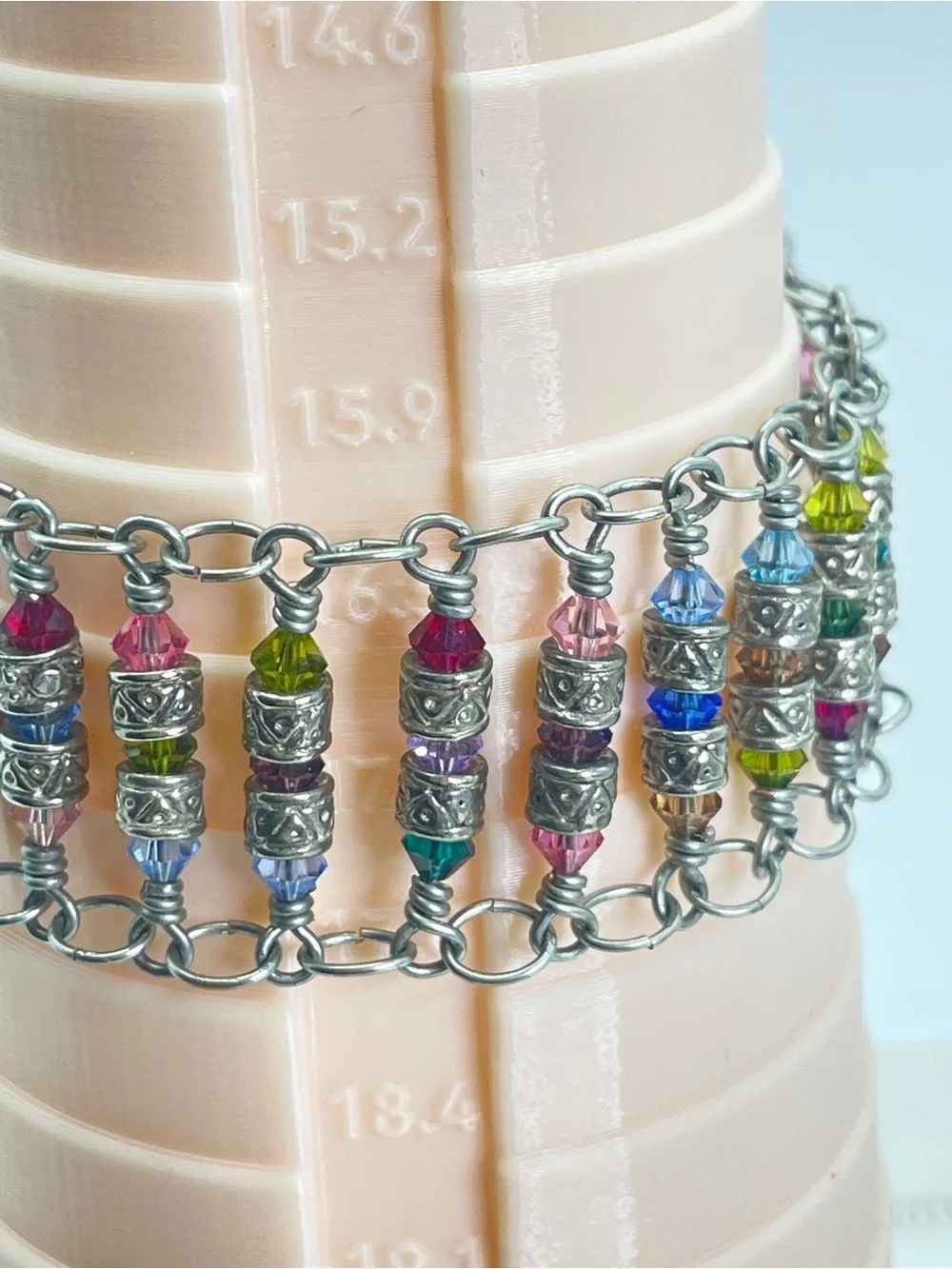 Vintage Multicolor Beaded Chain Bracelet - Silver Tone magnetic closure